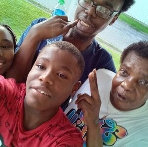 Meet your Posher, Debra